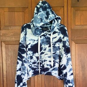 Chemistry Navy and White Tie-Dye Cropped Hoodie